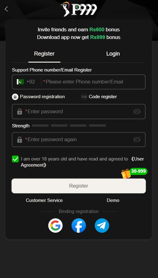 PAK79 Game registration page displaying account sign-up fields and registration options.